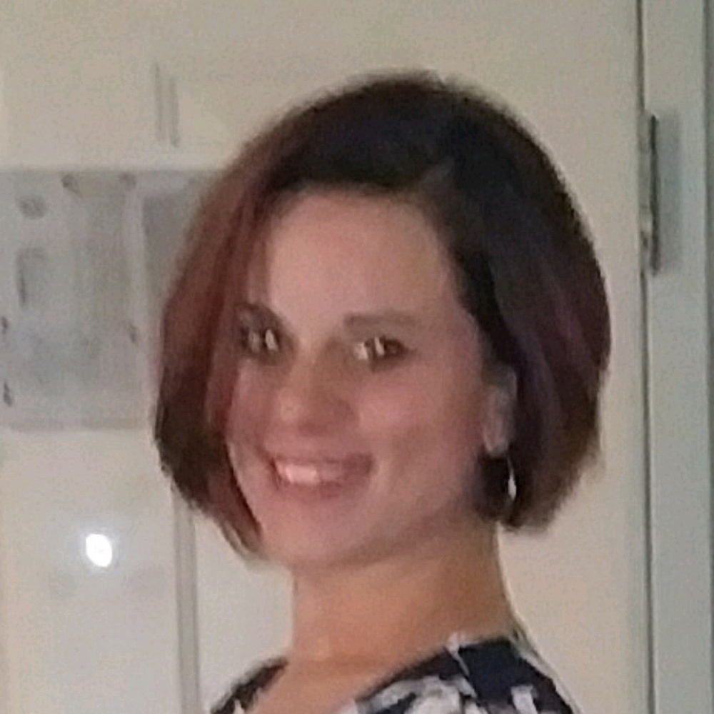 Meet your Posher, Candace